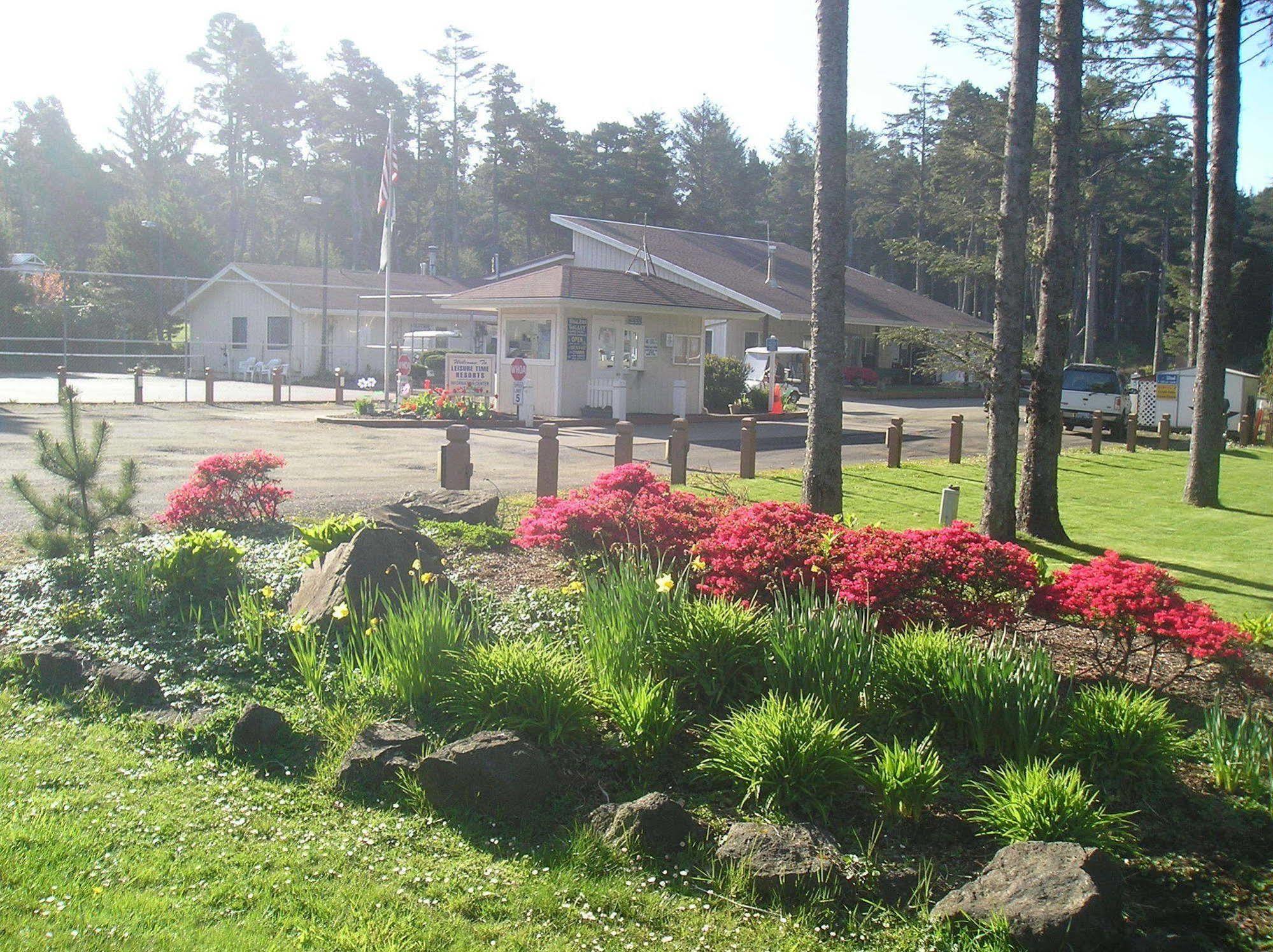 Whaler'S Rest Rv & Camping Resort Holiday Beach Экстерьер фото